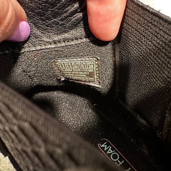 Sketchers Air-Cooled Memory Foam Black Suede Scallop Detail Ankle Boots Size 8.5 - Picture 5 of 7